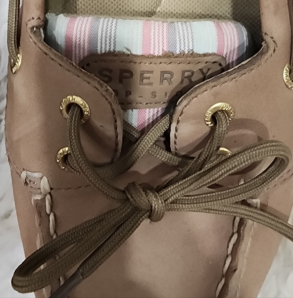 Sperry Boat Shoes - Picture 3 of 8